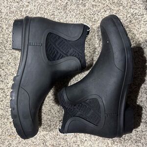 Ugg women’s black rain boots